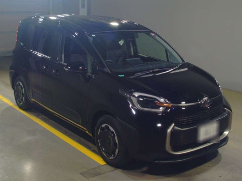 2023 Toyota Sienta MXPL10G[1]