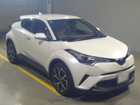 2019 Toyota C-HR NGX10[1]