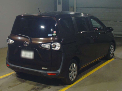 2016 Toyota Sienta NSP170G[1]