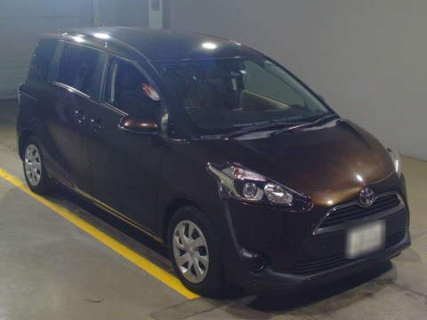 2016 Toyota Sienta NSP170G[2]