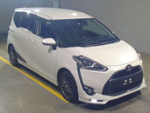 2015 Toyota Sienta NSP170G[2]