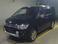 2016 Mitsubishi Delica D5