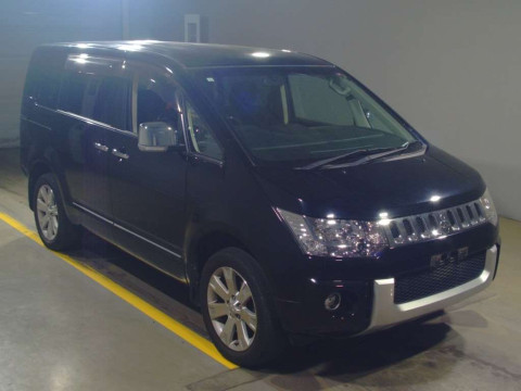 2016 Mitsubishi Delica D5 CV1W[2]