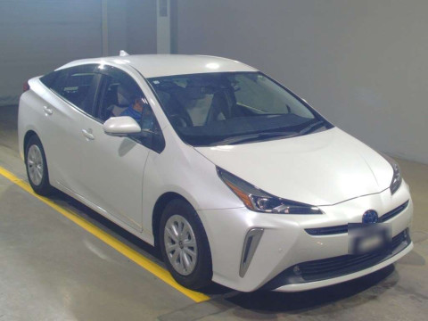 2020 Toyota Prius ZVW51[2]