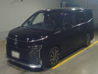 2023 Toyota Voxy