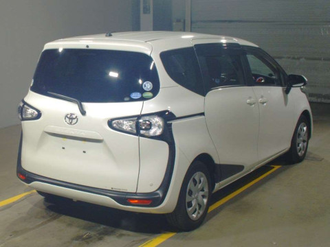 2016 Toyota Sienta NSP170G[1]