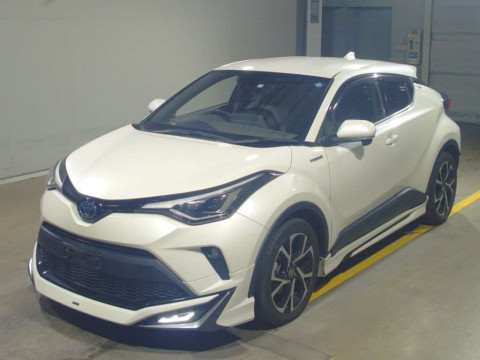 2019 Toyota C-HR ZYX11[0]