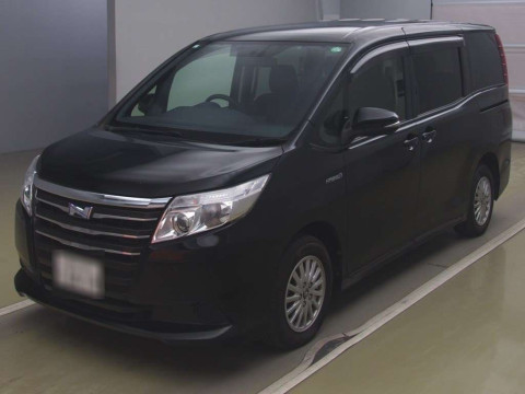 2015 Toyota Noah ZWR80G[0]