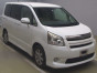 2010 Toyota Noah