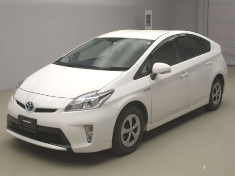 2015 Toyota Prius ZVW30[0]