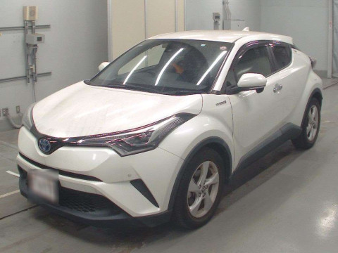 2018 Toyota C-HR ZYX10[0]