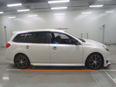 2014 Subaru Legacy Touring Wagon BRG[2]