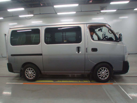 2005 Nissan Caravan Van VPE25[2]