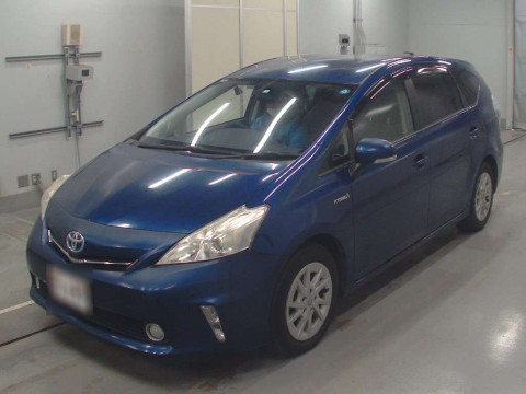 2012 Toyota Prius alpha ZVW41W[0]