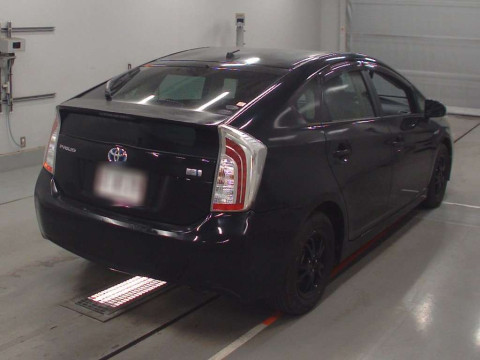 2012 Toyota Prius ZVW30[1]