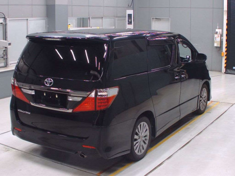 2013 Toyota Vellfire ANH20W[1]