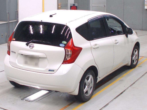 2013 Nissan Note E12[1]