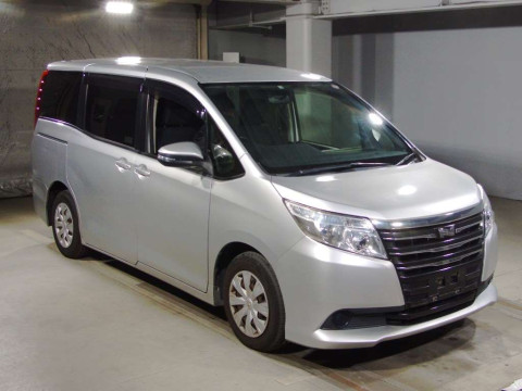 2014 Toyota Noah ZRR80G[2]