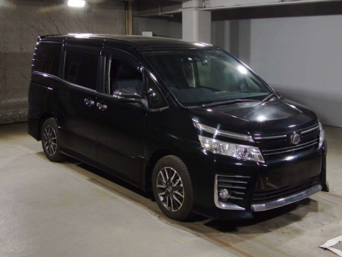 2016 Toyota Voxy ZRR80W[2]