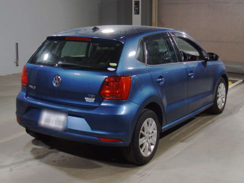 2016 Volkswagen Polo 6RCJZ[1]