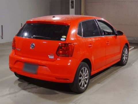 2015 Volkswagen Polo 6RCJZ[1]