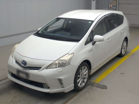 2012 Toyota Prius alpha ZVW41W[0]