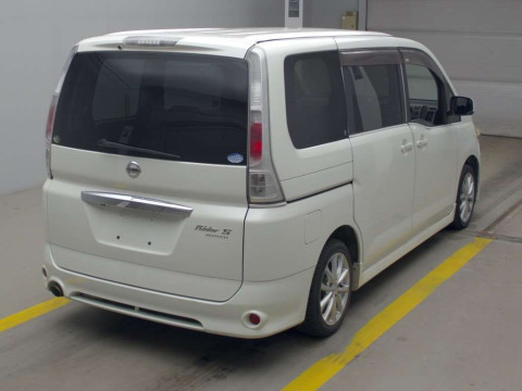 2006 Nissan Serena C25[1]