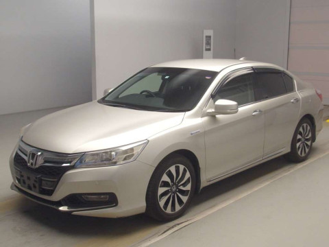 2013 Honda Accord Hybrid CR6[0]