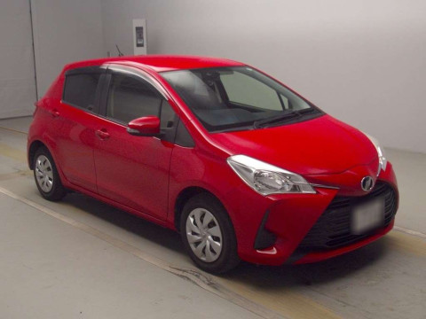 2017 Toyota Vitz KSP130[2]