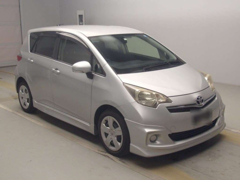 2012 Toyota Ractis NSP120[2]