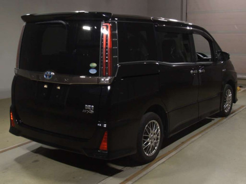 2020 Toyota Noah ZWR80W[1]