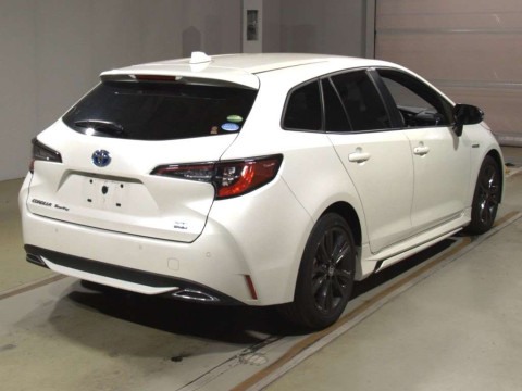 2019 Toyota Corolla Touring Wagon ZWE211W[1]