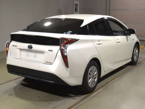 2018 Toyota Prius ZVW50[1]