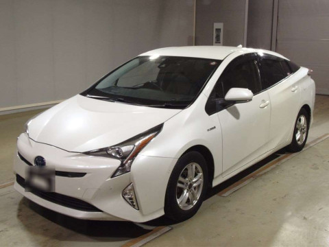 2017 Toyota Prius ZVW50[0]