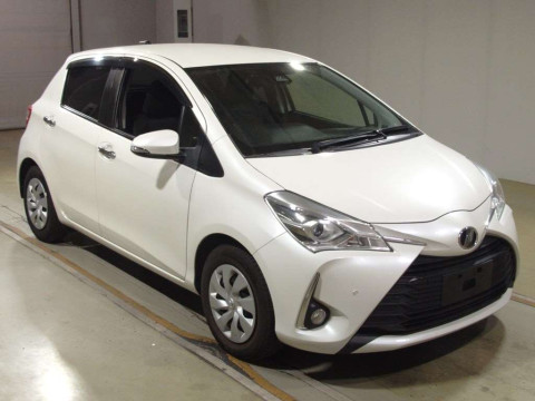 2019 Toyota Vitz NSP130[2]