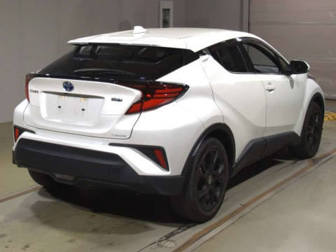 2022 Toyota C-HR ZYX11[1]