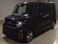 2020 Daihatsu Tanto Custom