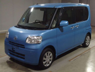 2013 Daihatsu Tanto