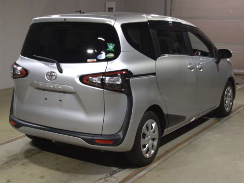 2016 Toyota Sienta NSP170G[1]