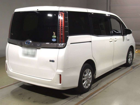 2018 Toyota Noah ZWR80G[1]