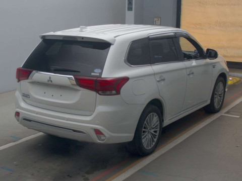 2018 Mitsubishi Outlander PHEV GG3W[1]