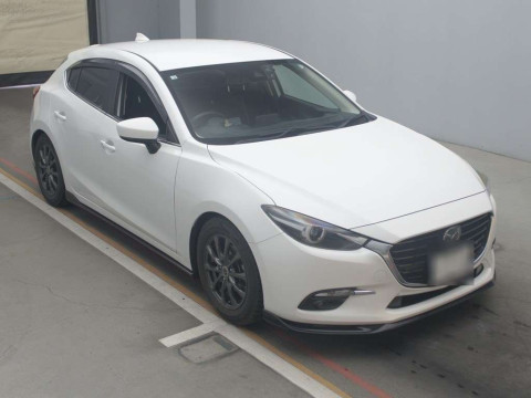 2016 Mazda Axela Sport BM5FS[2]