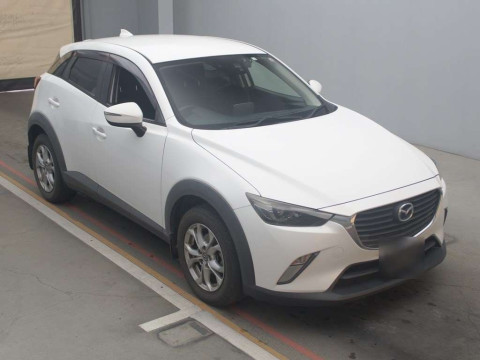 2016 Mazda CX-3 DK5FW[2]