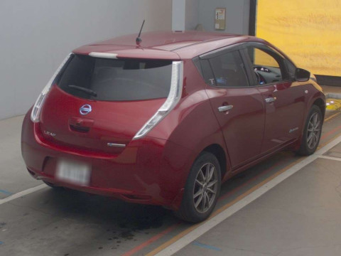 2016 Nissan Leaf AZE0[1]