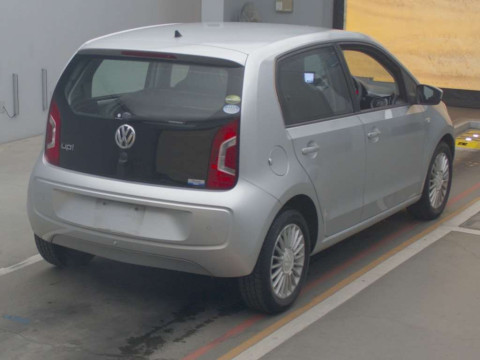 2012 Volkswagen up! AACHY[1]