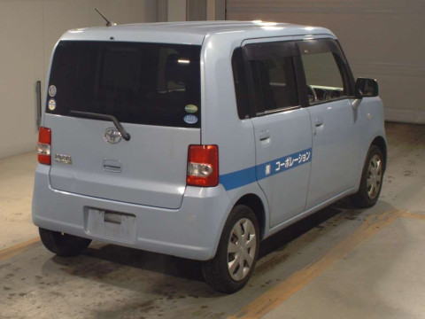 2015 Toyota Pixis Space L575A[1]