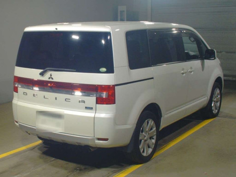 2014 Mitsubishi Delica D5 CV1W[1]