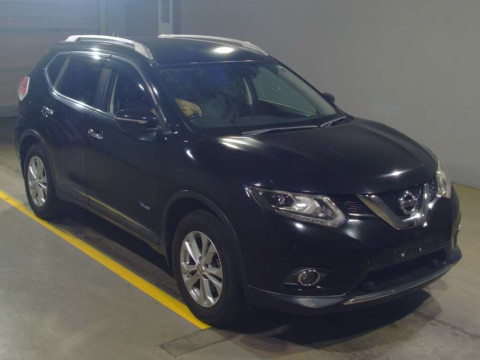 2016 Nissan X-Trail HNT32[2]