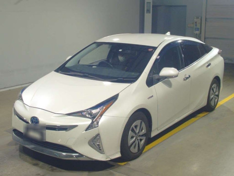 2018 Toyota Prius ZVW51[0]