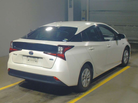 2019 Toyota Prius ZVW51[1]